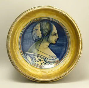 1530: Bowl: bust of a woman