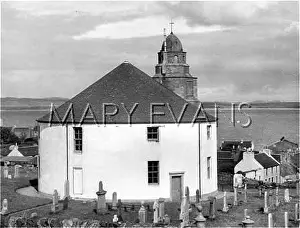 Lurk: BOWMORE CHURCH