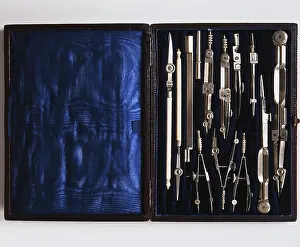Meek: Box of draughtsman's instruments, UK