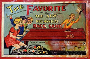 Favorite: Box lid, The Favorite Mechanical Race Game