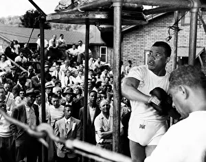 Sizeable: Boxer Joe Louis 1914 - 1981