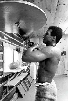 Boone: Boxer Muhammad Ali 1942 -
