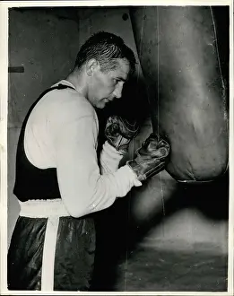 Tiberio: Boxing