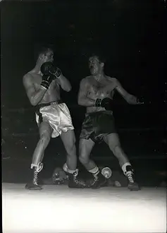 Violently: Boxing