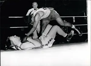 Hari: Boxing