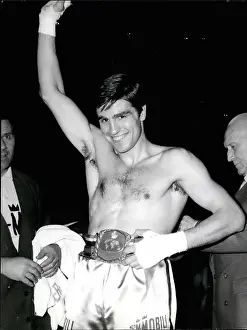 Retains: Boxing
