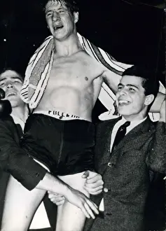 Triumphantly: Boxing