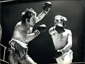 Gallois: Boxing