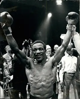 Retains: Boxing