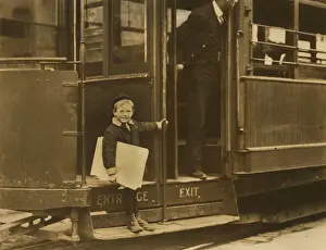 Newsboy: Boy - child labor - occupations