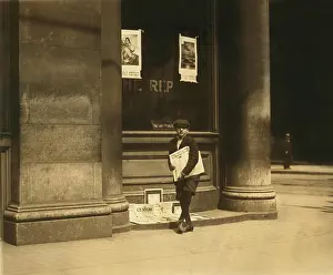 Newsboy: Boy - child labor - occupations