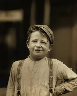 Newsboy: Boy - child labor - occupations