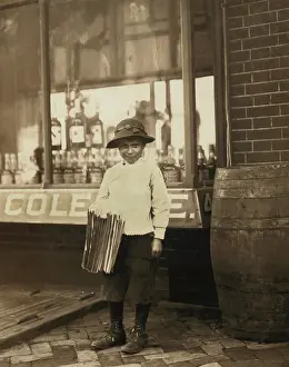 Newsboy: Boy - child labor - occupations
