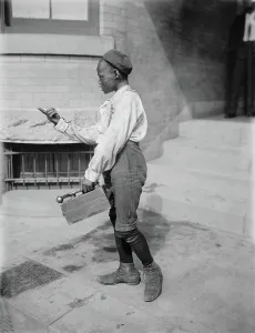 Bootblack: Boy - child - labor - shoe shine