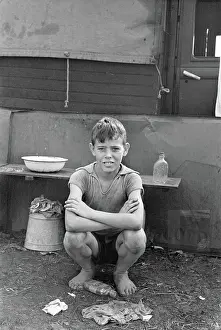 Transient: Boy - child - migrant worker