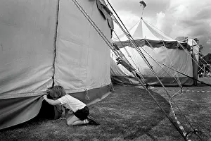 Flap: boy circus tent