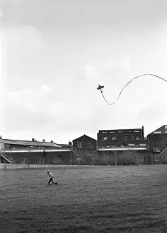 Spin: Boy with kite, Stoke