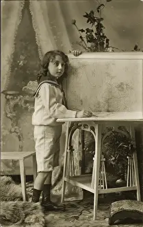 Hhistoric: Boy with map