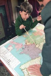 Knitted: BOY & MAP OF EUROPE