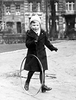 Tire: Boy while playing