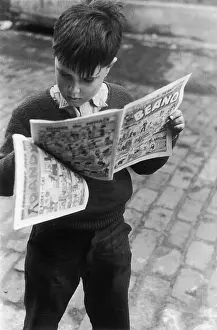 Therell: BOY READS BEANO