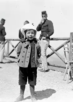 Schneeberg: Boy in front of Schneeberg Hotel