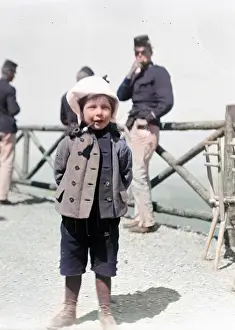 Schneeberg: Boy in front of Schneeberg Hotel
