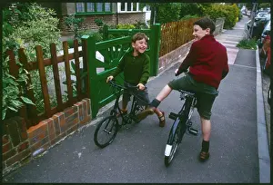 Fooling: BOYS ON BIKES 1940S