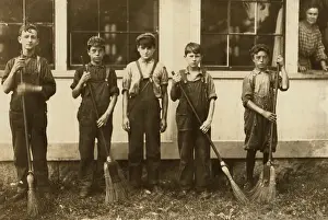 Sweepers: Boys - child labor - occupations