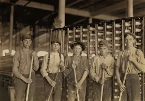 Sweepers: Boys - child labor - occupations