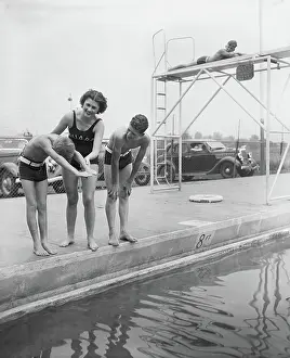 Lifeguard: Boys - children - swimming - pool