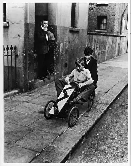 Londonroger: BOYS ON A GO-CART