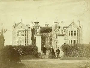 Stripping: Bradfield House