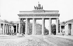 Pariser: Brandenburg Gate in Berlin about 1870