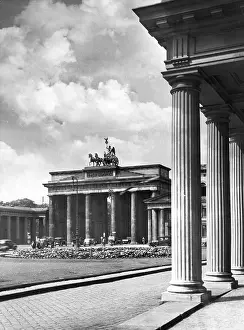 Quadriga: The Brandenburg Gate in Berlin, around 1930