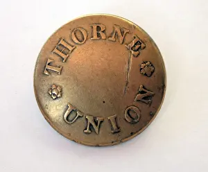 Thorne: Brass Button from Thorne Union Workhouse, London