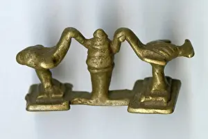 Pecking: Brass ornament, two birds and tree
