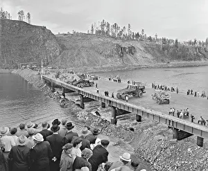 Bratsk: Bratsk Hydroelectric Power Station under construction, 1959