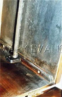 Poltergeists: BRAZIL / FIRE DAMAGE