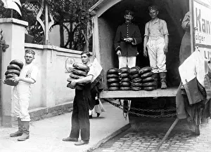 Meals: Bread for the fighting German troops, 1914