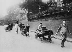 Someone: Brewery workers strike, 1927