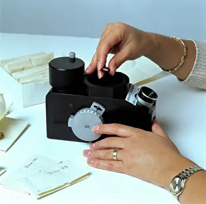 Brewster: Brewster Angle Meter