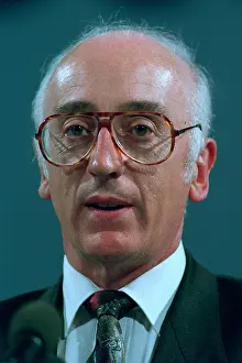 Cons: Brian Meek Obe