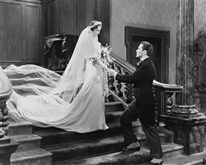Grandiose: Bride and groom, looking rather serious