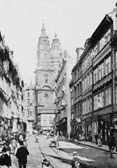 Pragues: Bridge alley in Prague