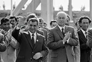 Connects: Bridge across Amu Darya, 1982