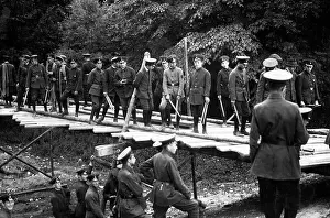 Builds: Bridge construction, 1918