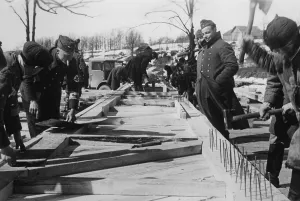 Nail: Bridge construction on the Eastern Front, 1942