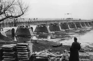 Boards: Bridge construction of the Todt Organization