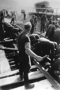 Paramilitary: Bridge construction of the Todt Organization